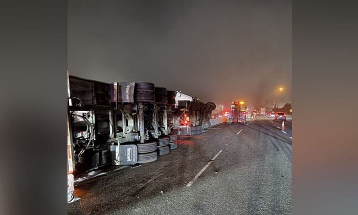 grain-laden-semi-truck-overturns-on-highway-1-in-abbotsford-causing-major-traffic-delays
