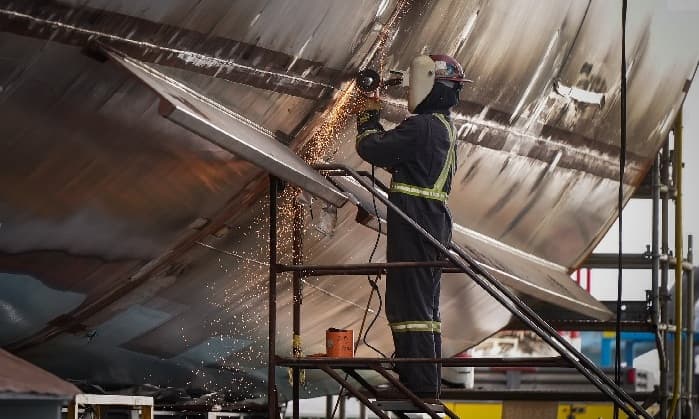 canada-adds-surprise-83-000-jobs-in-june-driving-unemployment-rate-down-to-6-9