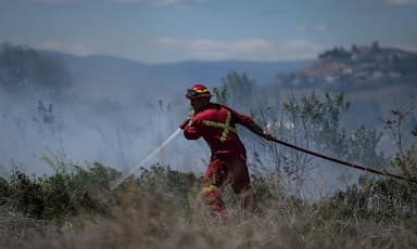 wildfire-prompts-evacuations-in-fort-st-john-b-c-city-says