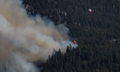 out-of-control-wildfire-near-lytton-b-c-triggers-evacuation-alerts