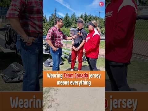 "Wearing Team Canada jersey means everything" - Kelsey Harshman and Kianna Jones