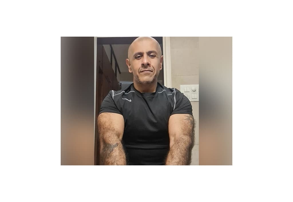 kubbra-sait-vishal-dadlani-test-positive-for-covid-19