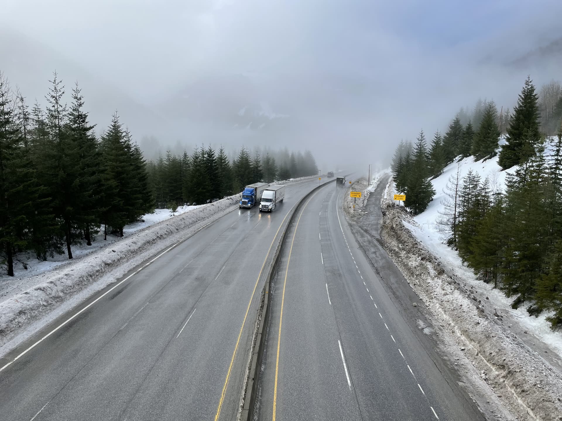 drivers-told-not-to-stop-for-photos-along-flood-damaged-b-c-highway