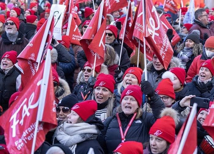 quebec-reaches-tentative-deal-with-teachers-union-on-strike-since-nov-23