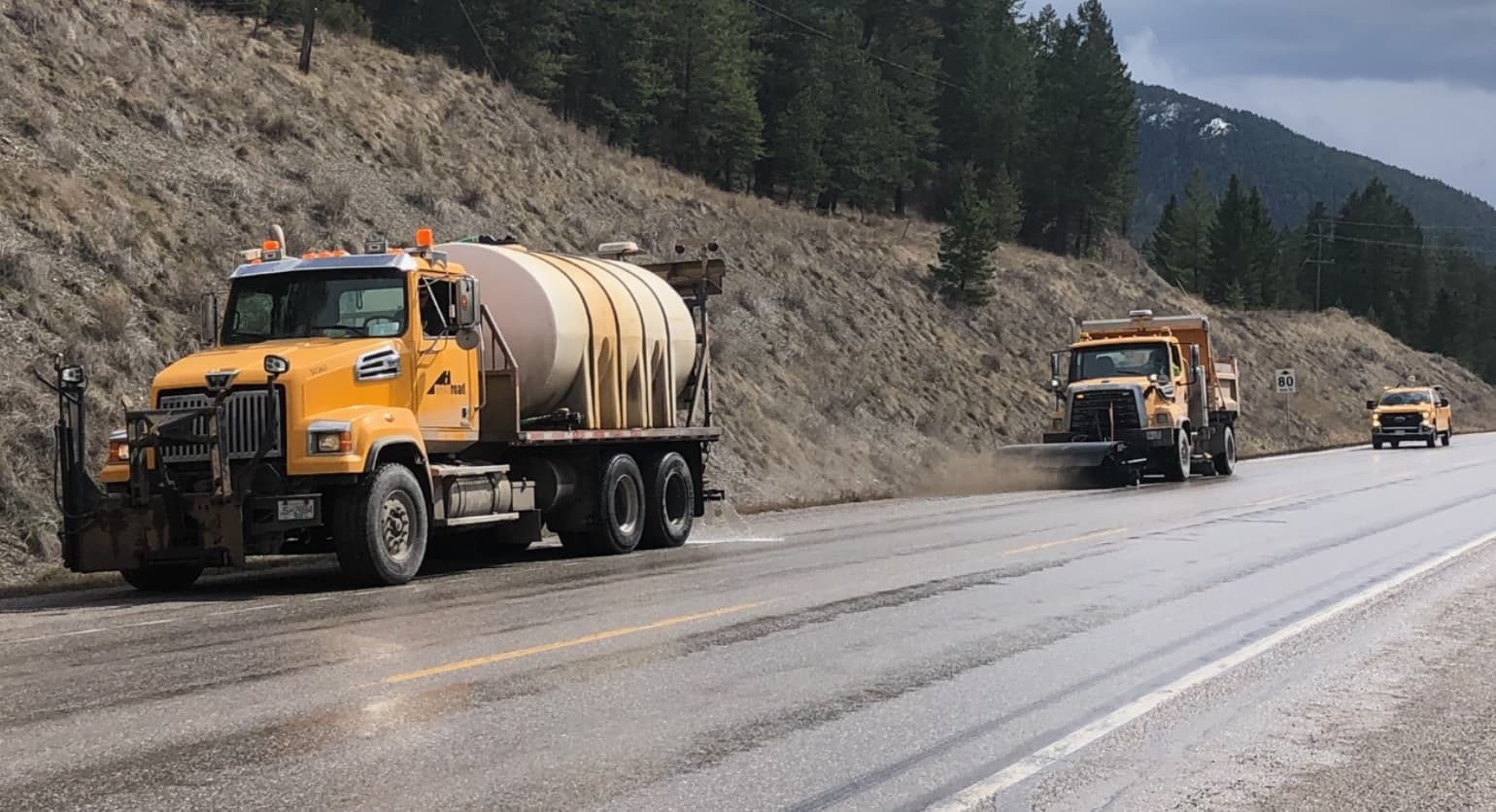 highway-1-closed-east-of-golden-between-easter-victoria-day-weekends