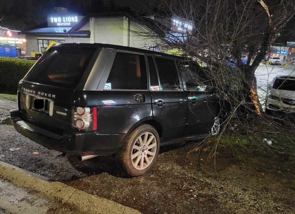 police-appealing-to-public-after-new-years-eve-fail-to-stop-for-police-and-a-crash