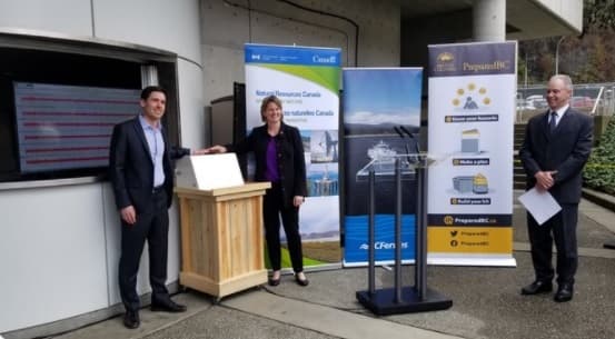 first-sensor-in-canadas-new-earthquake-warning-system-installed-in-vancouvers-horseshoe-bay