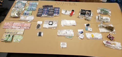 search-warrant-at-convenience-store-leads-to-seizure-of-fentanyl-and-large-amount-of-cash