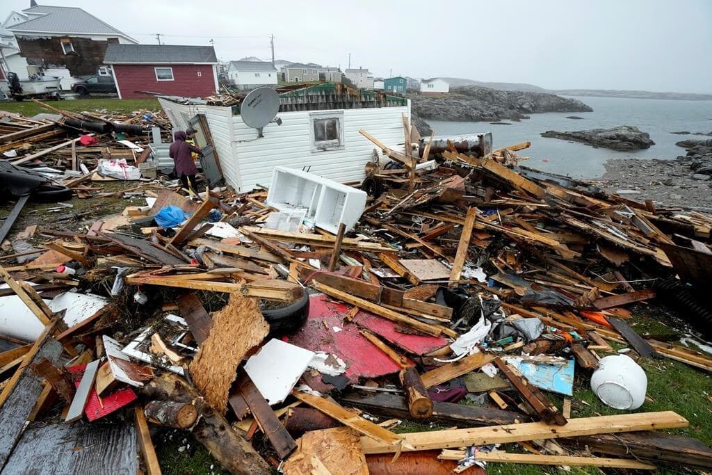 over-250-000-homes-and-businesses-still-without-power-as-atlantic-canada-recovers-from-fionas-wrath