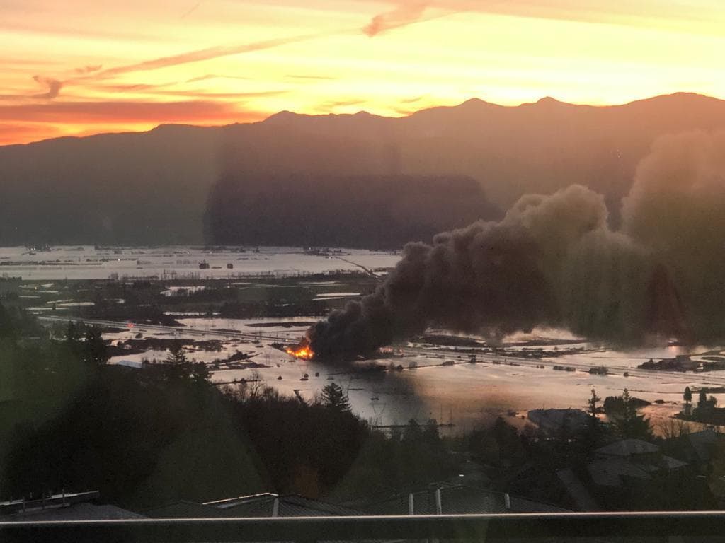 massive-fire-at-recreational-vehicle-dealership-in-abbotsford-taxed-already-stretched-first-responders-in-the-city