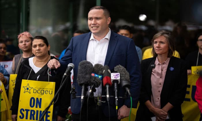 b-c-union-calls-for-expanded-work-from-home-policy-amid-rising-fuel-costs