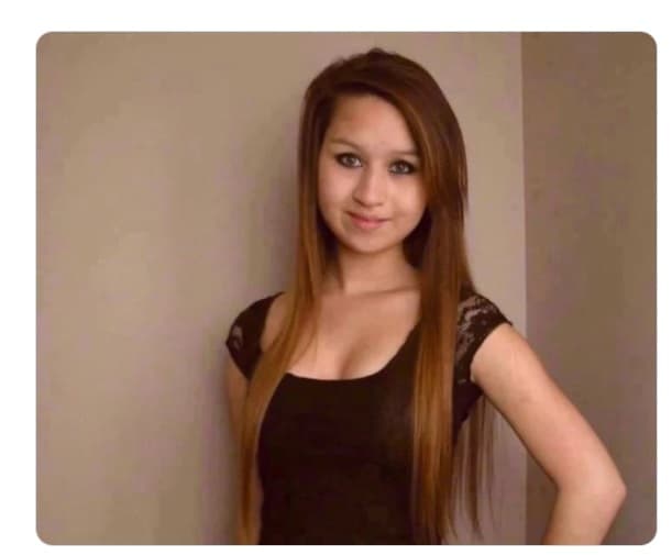 amanda-todd-shrieked-over-topless-photo-on-facebook-mother-tells-sextortion-trial