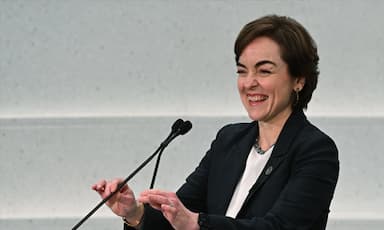 quebec-premier-open-to-return-of-u-s-wines-if-trade-gains-are-made