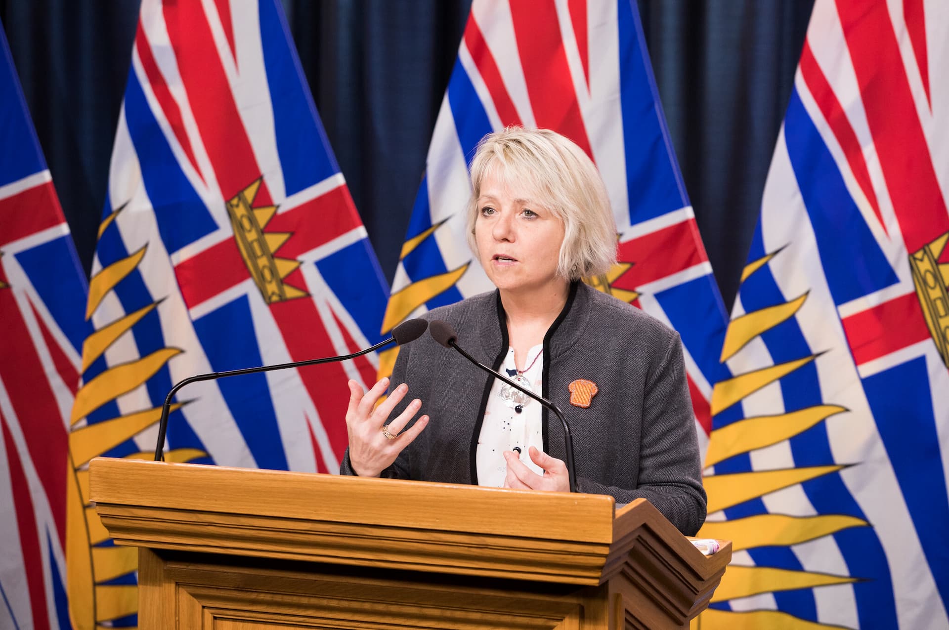 b-c-reports-1-438-new-covid-19-cases-and-17-deaths-over-the-weekend