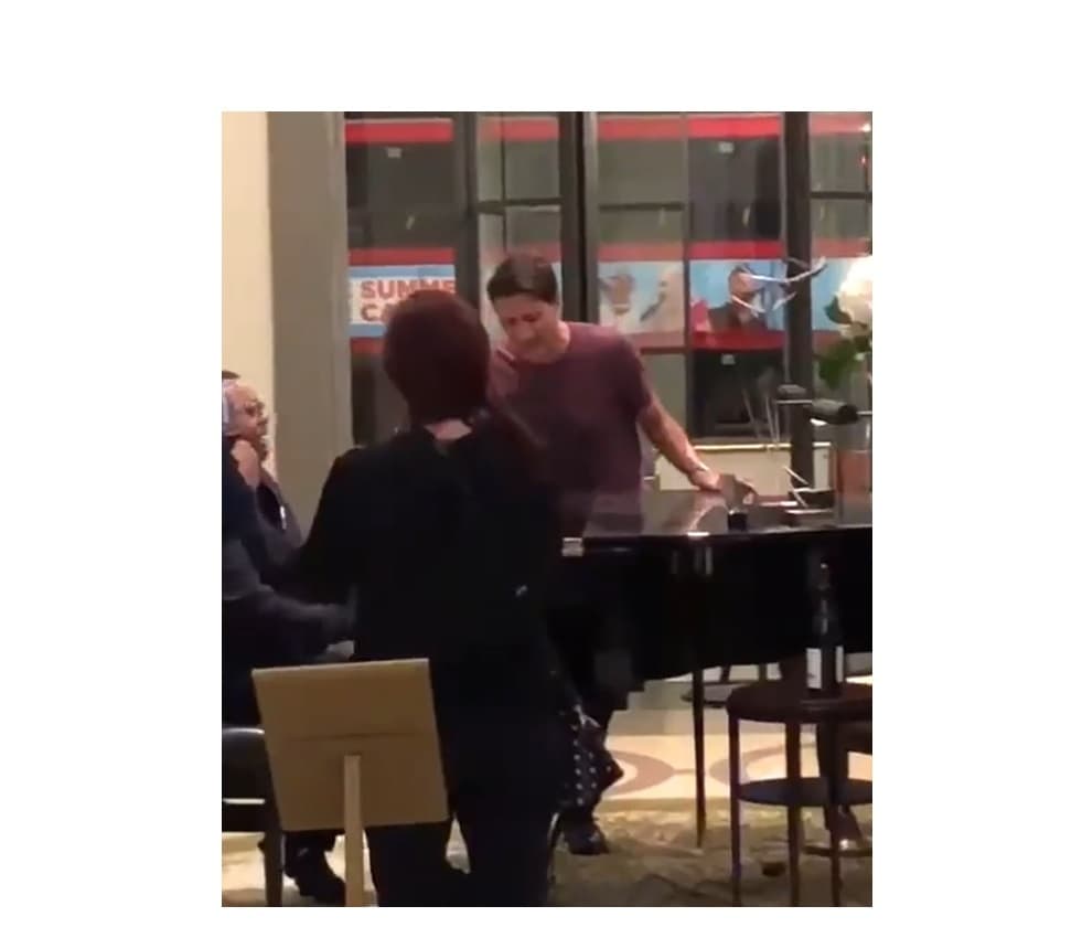 video-shows-trudeau-singing-queen-anthem-bohemian-rhapsody-ahead-of-queens-funeral