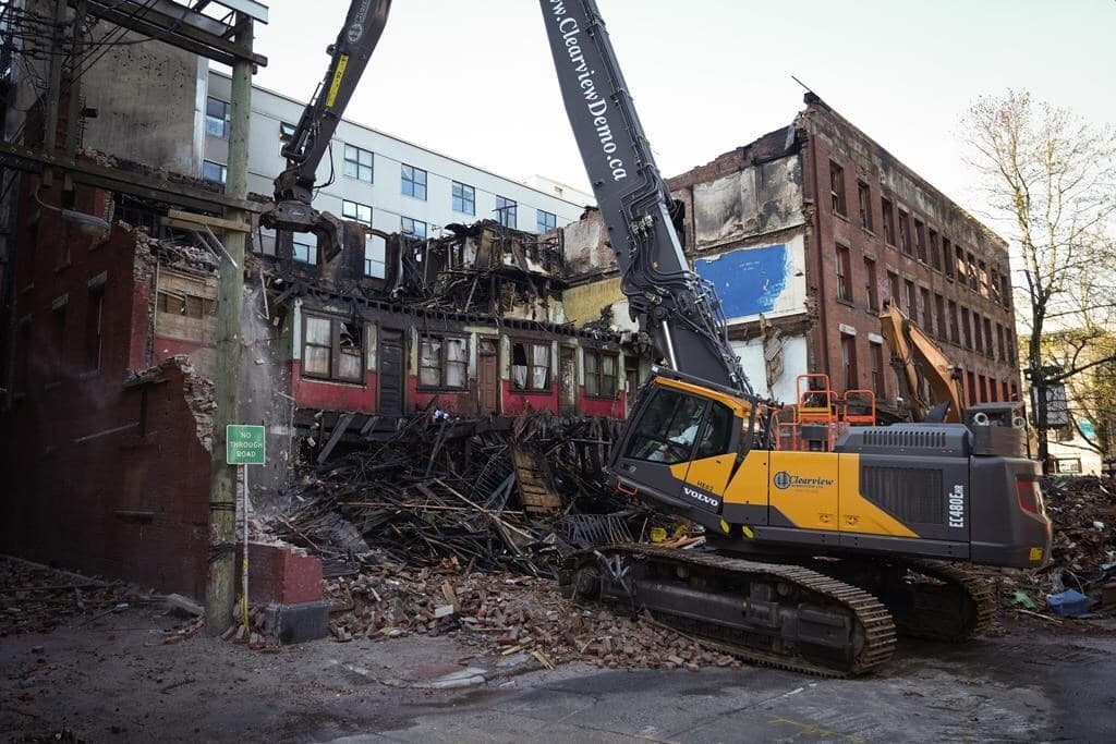 police-identify-the-two-killed-in-a-fire-that-razed-vancouver-hotel-built-in-1907