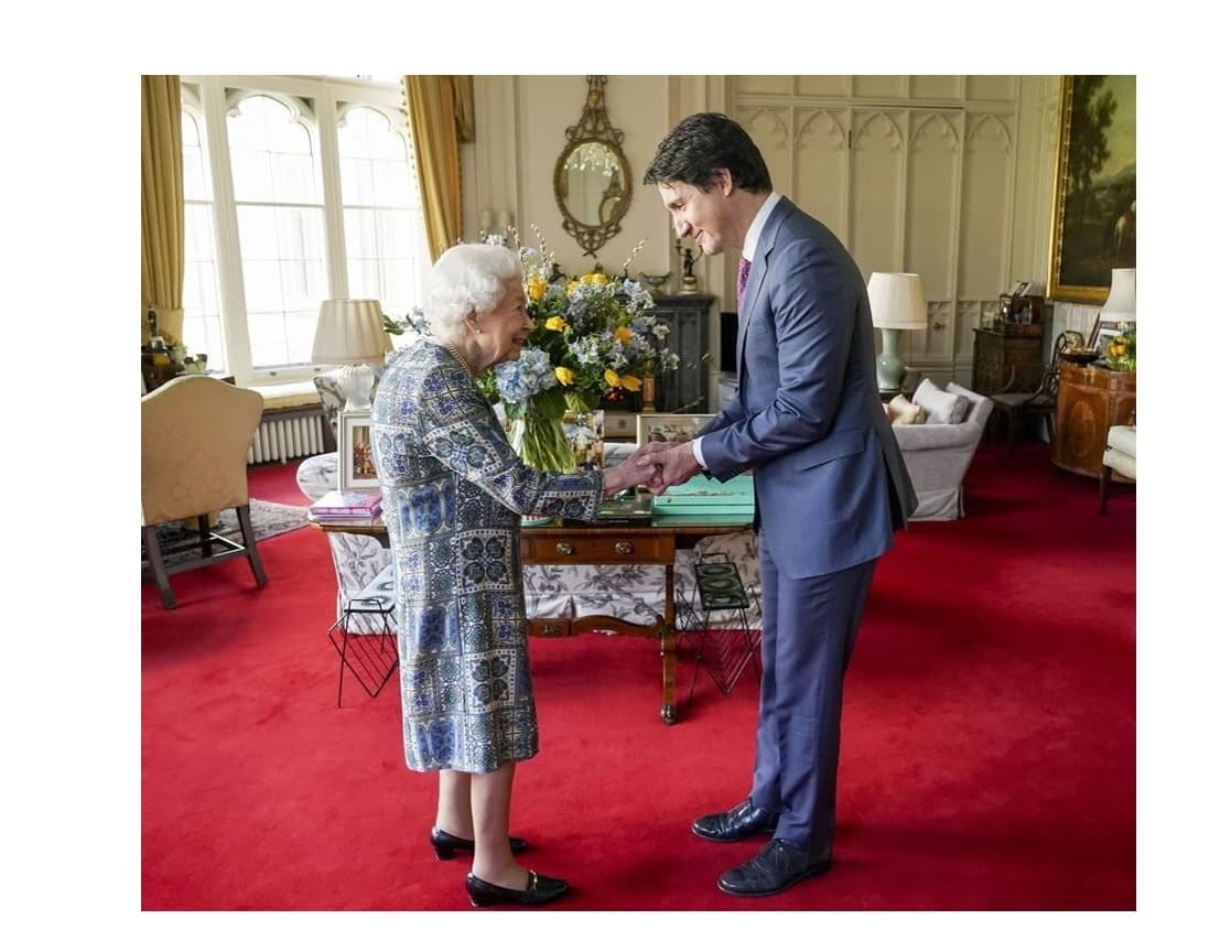 prime-minister-justin-trudeau-speaks-of-queens-affection-for-canadians