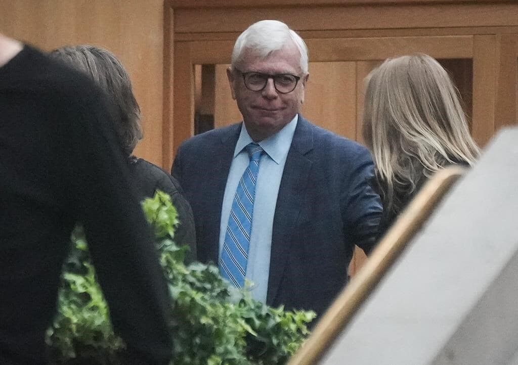 former-clerk-of-the-b-c-legislature-sentenced-for-breach-of-trust