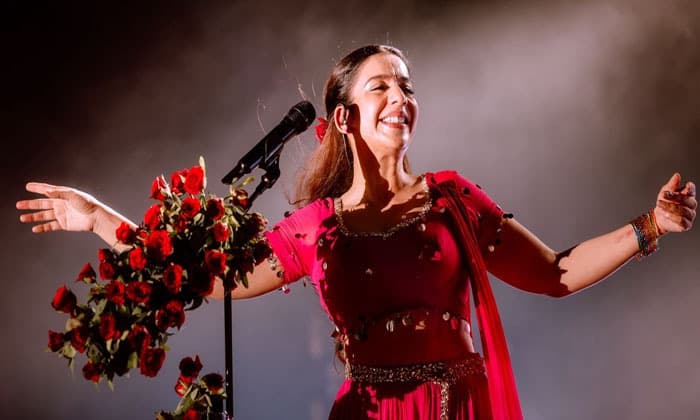 jasmine-sandlas-set-to-dazzle-fans-with-the-dream-girl-india-tour