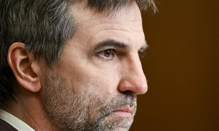 former-environment-minister-steven-guilbeault-to-resign-as-mp-later-this-summer