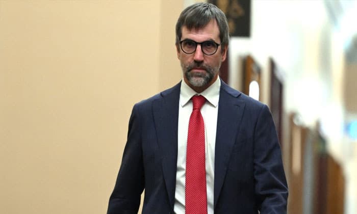 liberal-government-hit-by-resignations-as-six-federal-by-elections-loom-across-canada