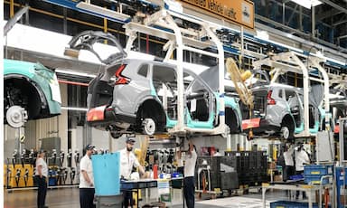 canada-loses-68-000-jobs-in-september-as-unemployment-rate-rises-to-6-5