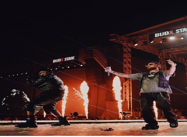 karan-aujla-and-nav-ignite-the-stage-at-rolling-loud-india