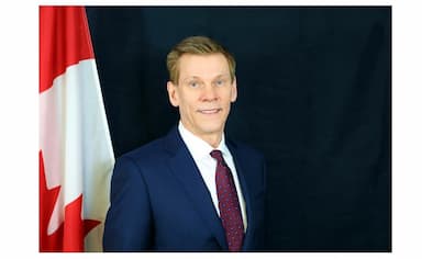 former-surrey-police-chief-norm-lipinski-seeks-judicial-review-of-dismissal
