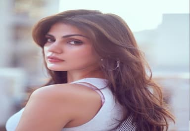 rhea-chakraborty-takes-digital-detox