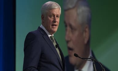 stephen-harpers-official-prime-ministerial-portrait-to-be-unveiled-in-ottawa