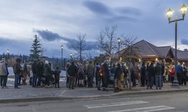 carney-to-visit-tumbler-ridge-as-community-mourns-mass-shooting