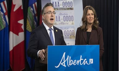 alberta-introduces-bill-to-end-seasonal-clock-changes-stay-on-daylight-time
