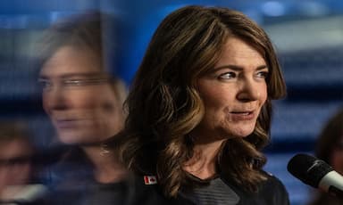 alberta-premier-danielle-smith-announces-cabinet-shuffle-amid-referendum-process