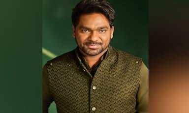 zakir-khan-announces-extended-break-from-stand-up